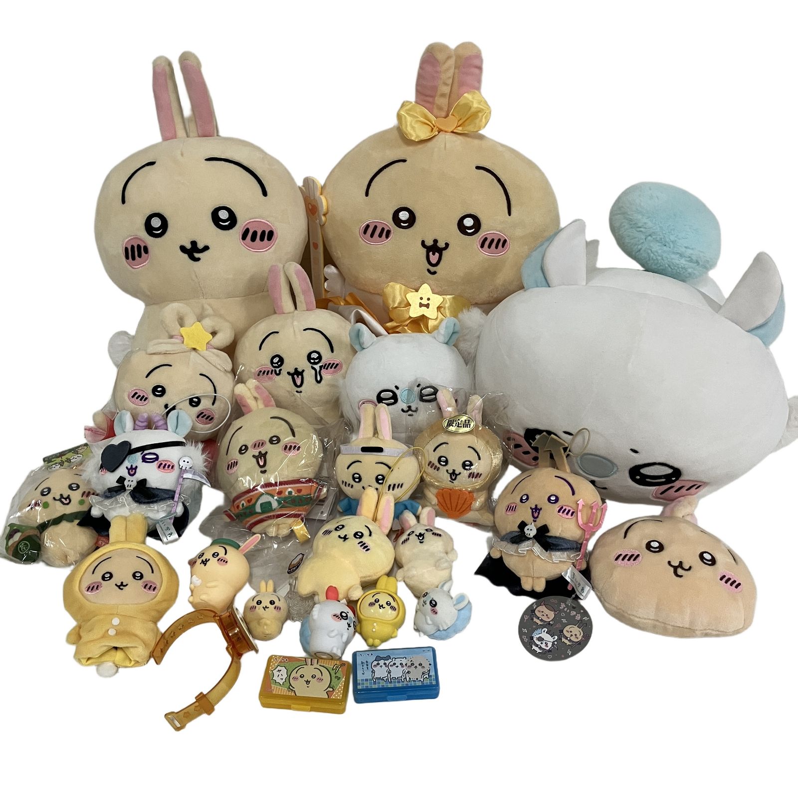 ちいかわ うさぎ モモンガ ぬいぐるみ 置物 マスコットストラップ おまとめ 中古 B11289401