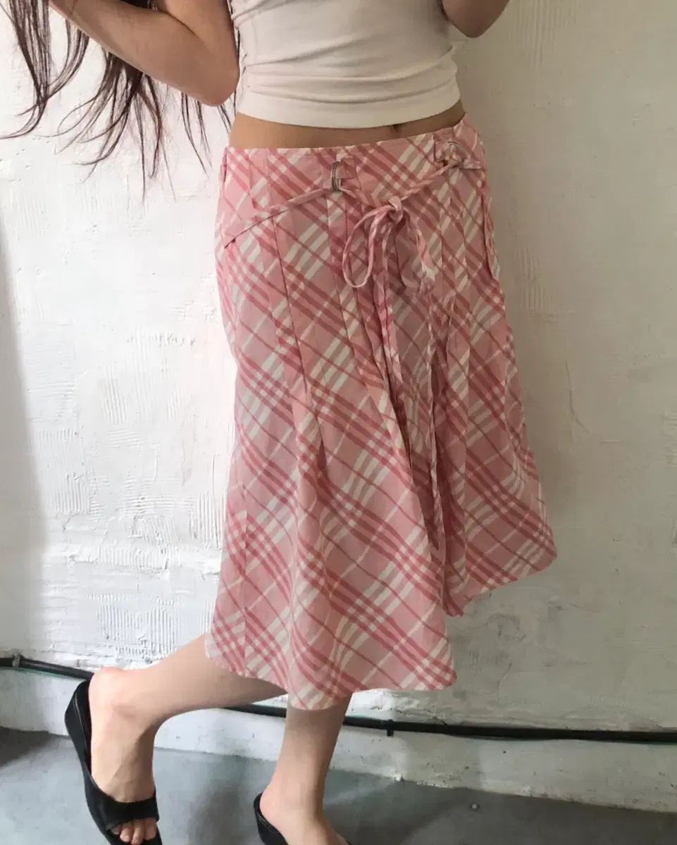 BURBERRY バーバリー ピンク ノヴァチェック ミディ スカート