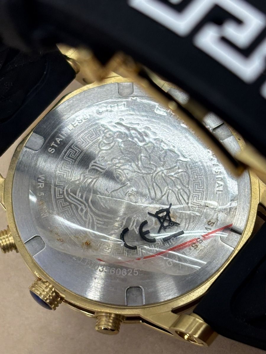 Versace VELT 00119 スポーツテック クォーツ 【WS1786-003】 Versace VELT 00119 スポーツテック クォーツ 【WS1786-003】