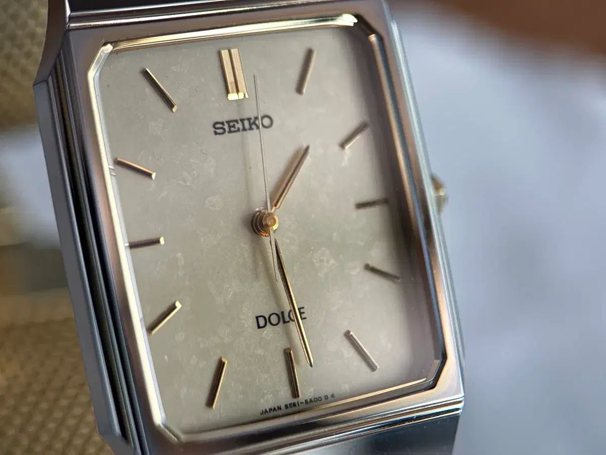 SEIKO ドルチェ 5E61-5A00
