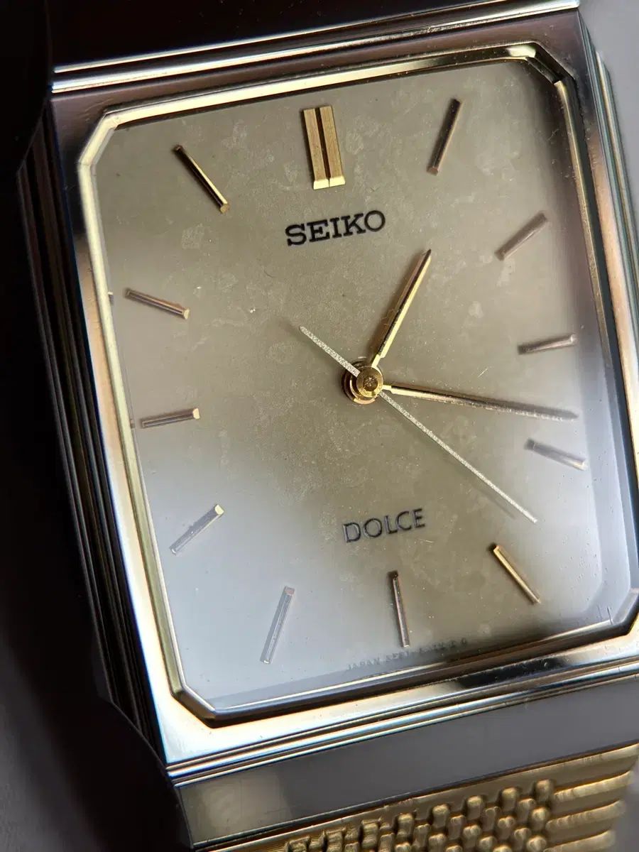 SEIKO ドルチェ 5E61-5A00