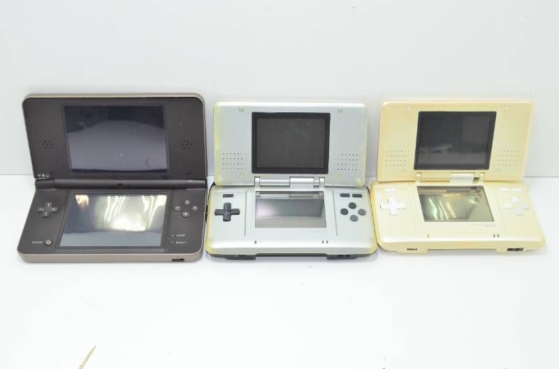 【送料無料】ニンテンドー DS Lite DSi LL 本体 3台セット ジャンク