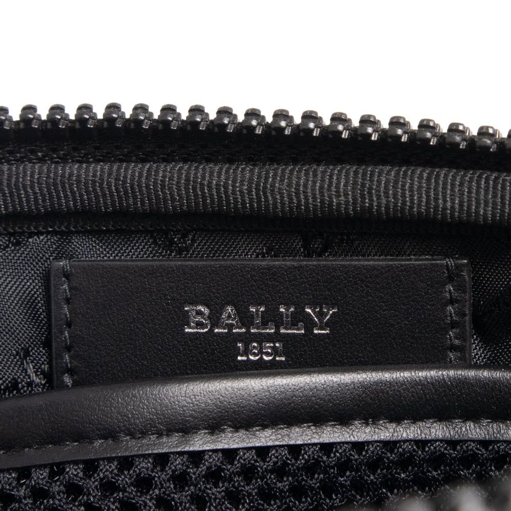 バリー ミニクラッチバッグ レザー ブラック ポーチ シルバー金具 BALLY（未使用　展示品）