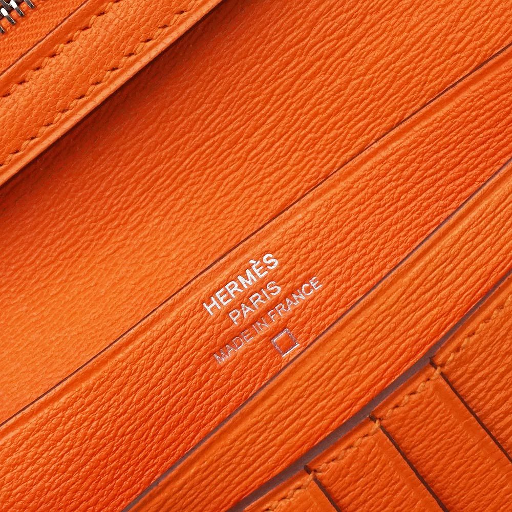 エルメス ベアン コンパクト アリゲーターマット オレンジミニアン K刻印 二つ折り財布 エキゾチックレザー シルバー金具 箱付 HERMES（未使用　展示品）