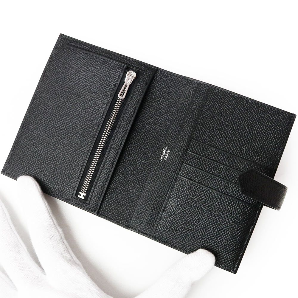 エルメス ベアン コンパクト ヴォーエプソン ノワール ブラック Y刻印 二つ折り財布 レザー シルバー金具 箱付 HERMES(新品・未使用品) エルメス ベアン コンパクト ヴォーエプソン ノワール ブラック Y刻印 二つ折り財布 レザー シルバー金具 箱付 HERMES(新品・未使用品)