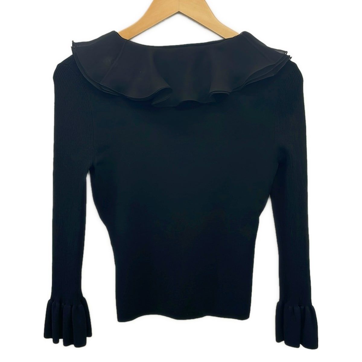 TO BE CHIC(トゥービーシック) カーディガン サイズ2 M レディース美品 - 黒 長袖/フリル TO BE CHIC(トゥービーシック) カーディガン サイズ2 M レディース美品 - 黒 長袖/フリル