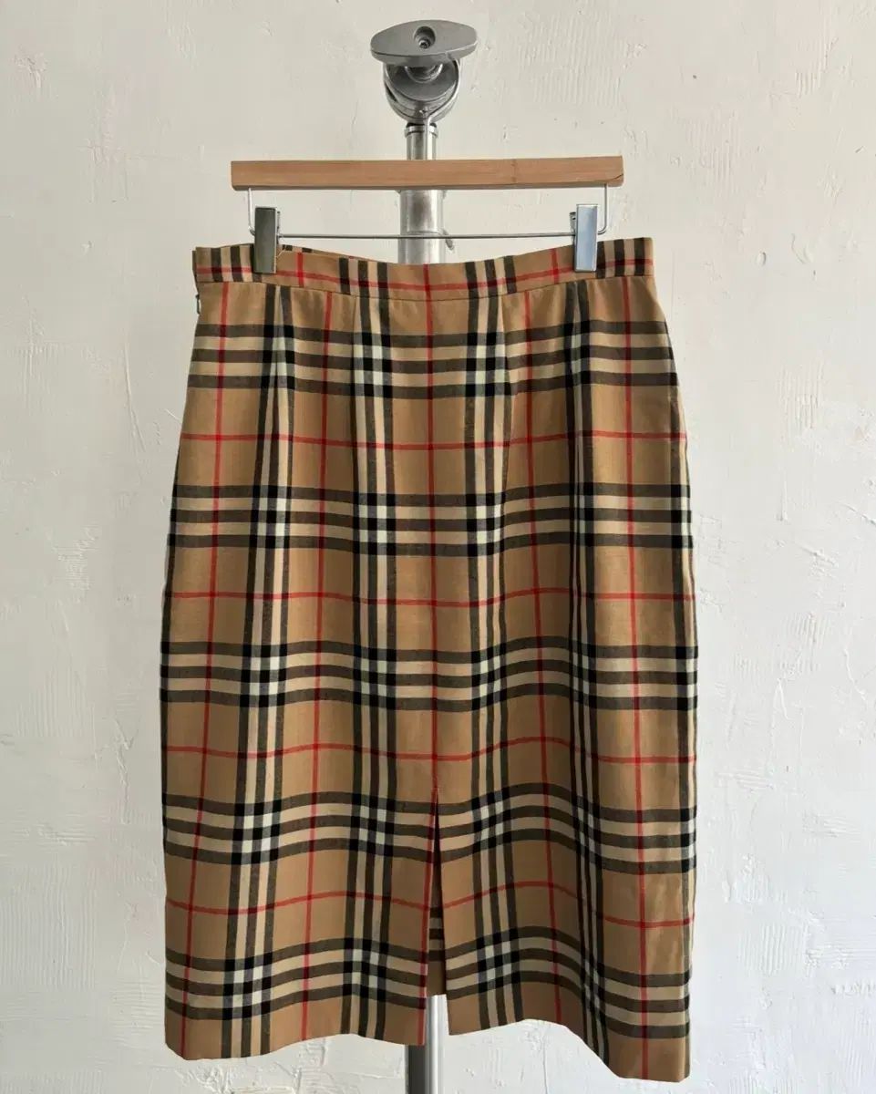 BURBERRY バーバリー ベージュ ノヴァチェック ウール ミディ スカート