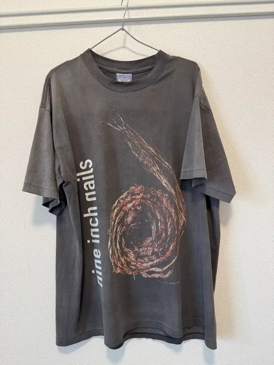 アトリエナイン INCH Tシャツ ヴィンテージ Tシャツ nin