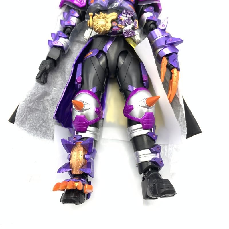 中古】開封)S.H.Figuarts 仮面ライダーバッファ フィーバーゾンビ