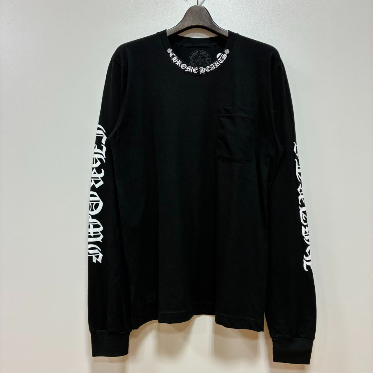 クロムハーツ ネックロゴ 長袖Tシャツ ロンT 黒 ブラック Mサイズ 新品