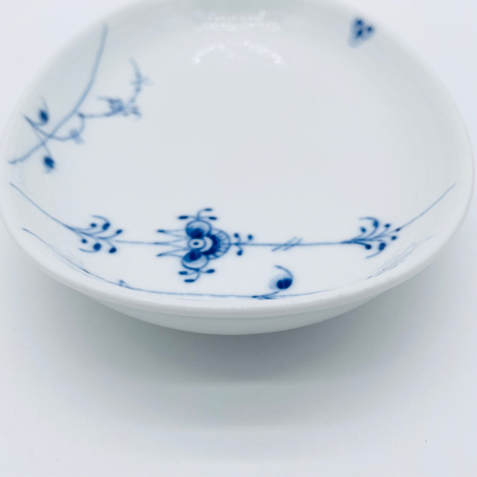 Royal Copenhagen ロイヤルコペンハーゲン ブルーフルーテッド