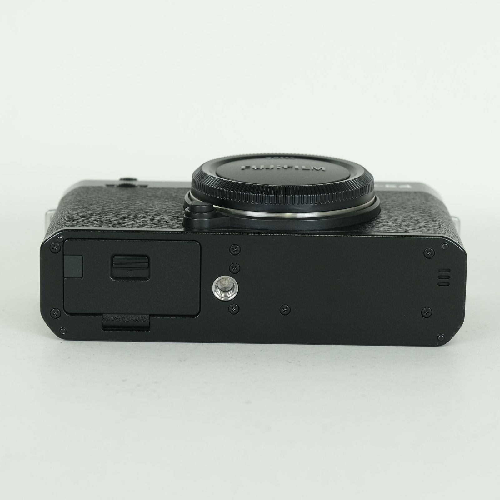 美品 | シャッター数3,637回] FUJIFILM X-E4 [ボディ ブラック