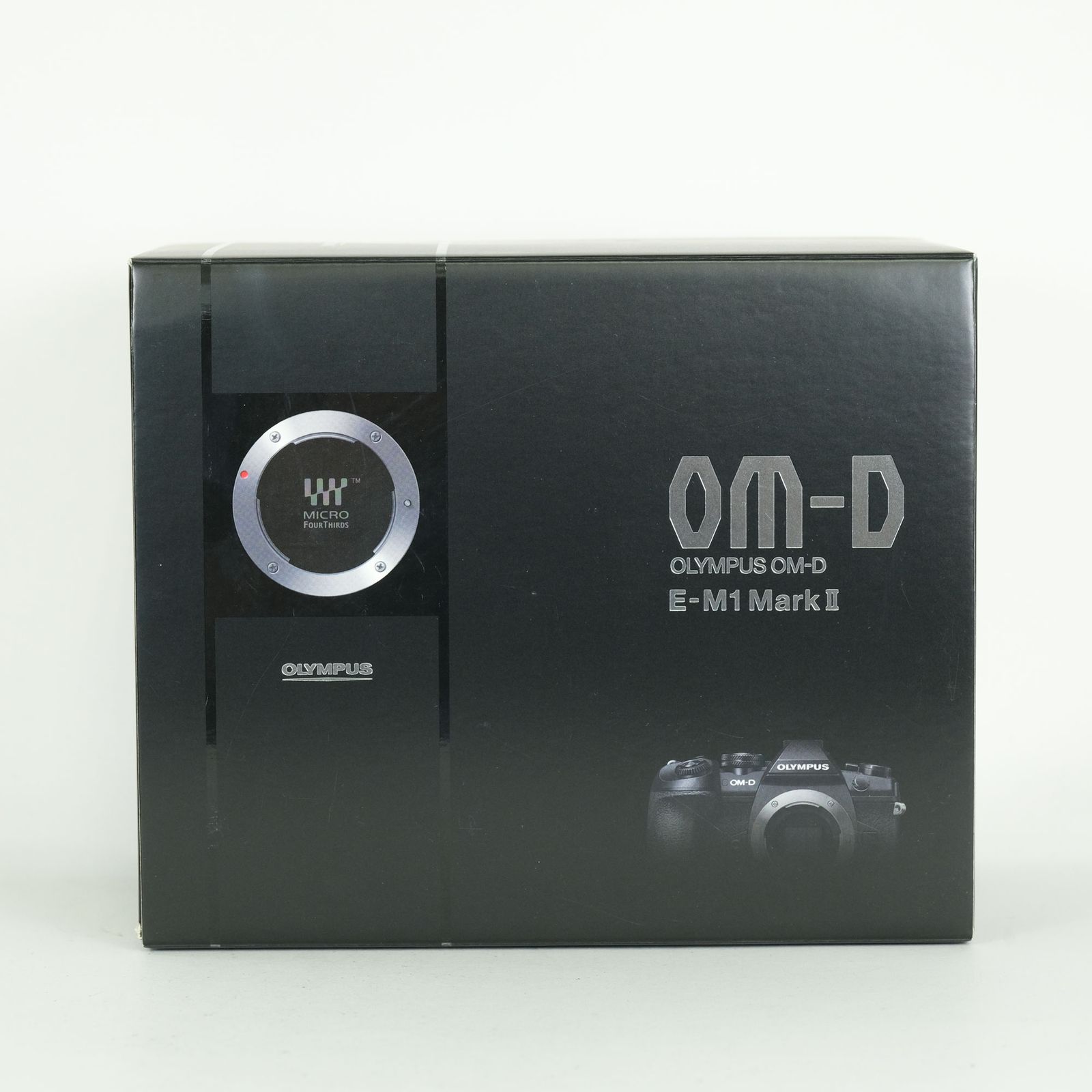 美品 | シャッター数1,573回｜バッテリー2個付] OLYMPUS OM-D E-M1