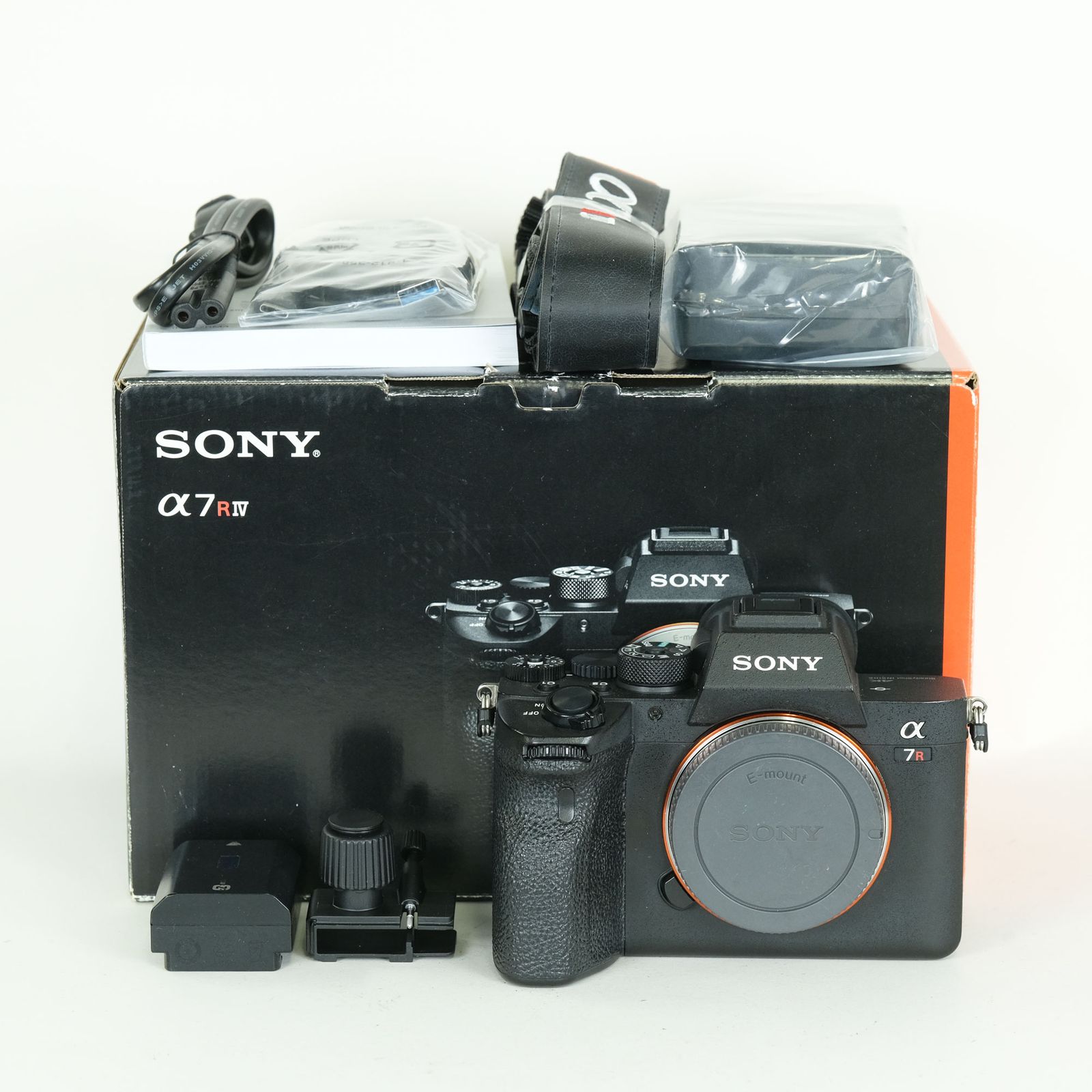 良品 | シャッター数5,550回] SONY α7R IV（ILCE-7RM4） | SONY E