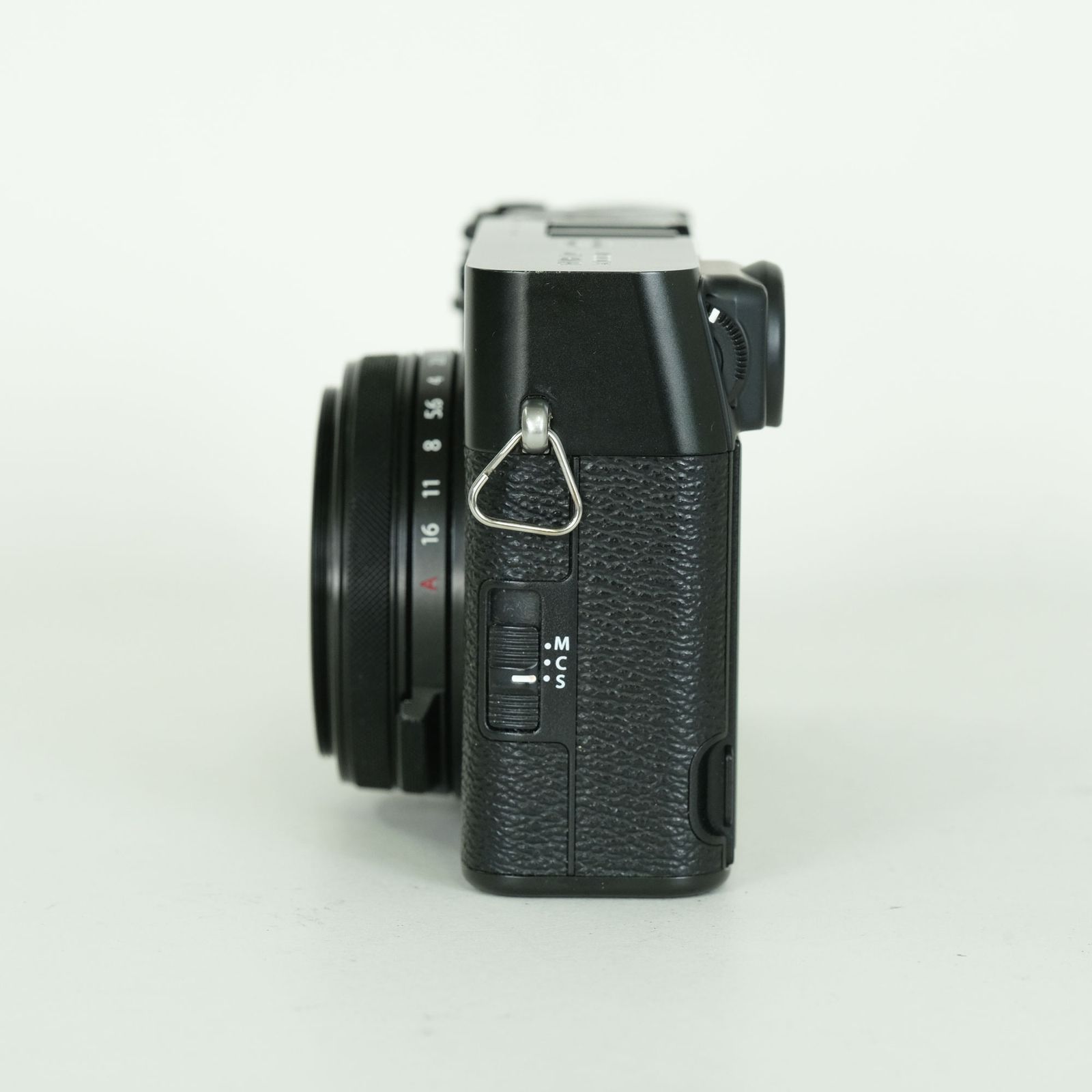 良品 | シャッター数8,300回｜別売り付属品多数付] FUJIFILM X100V