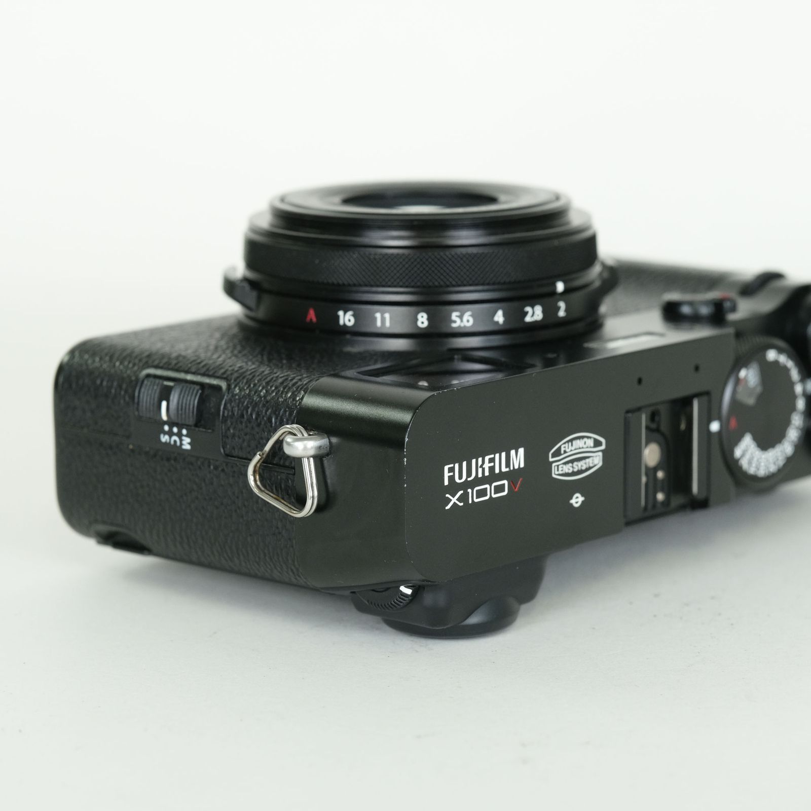 良品 | シャッター数8,300回｜別売り付属品多数付] FUJIFILM X100V