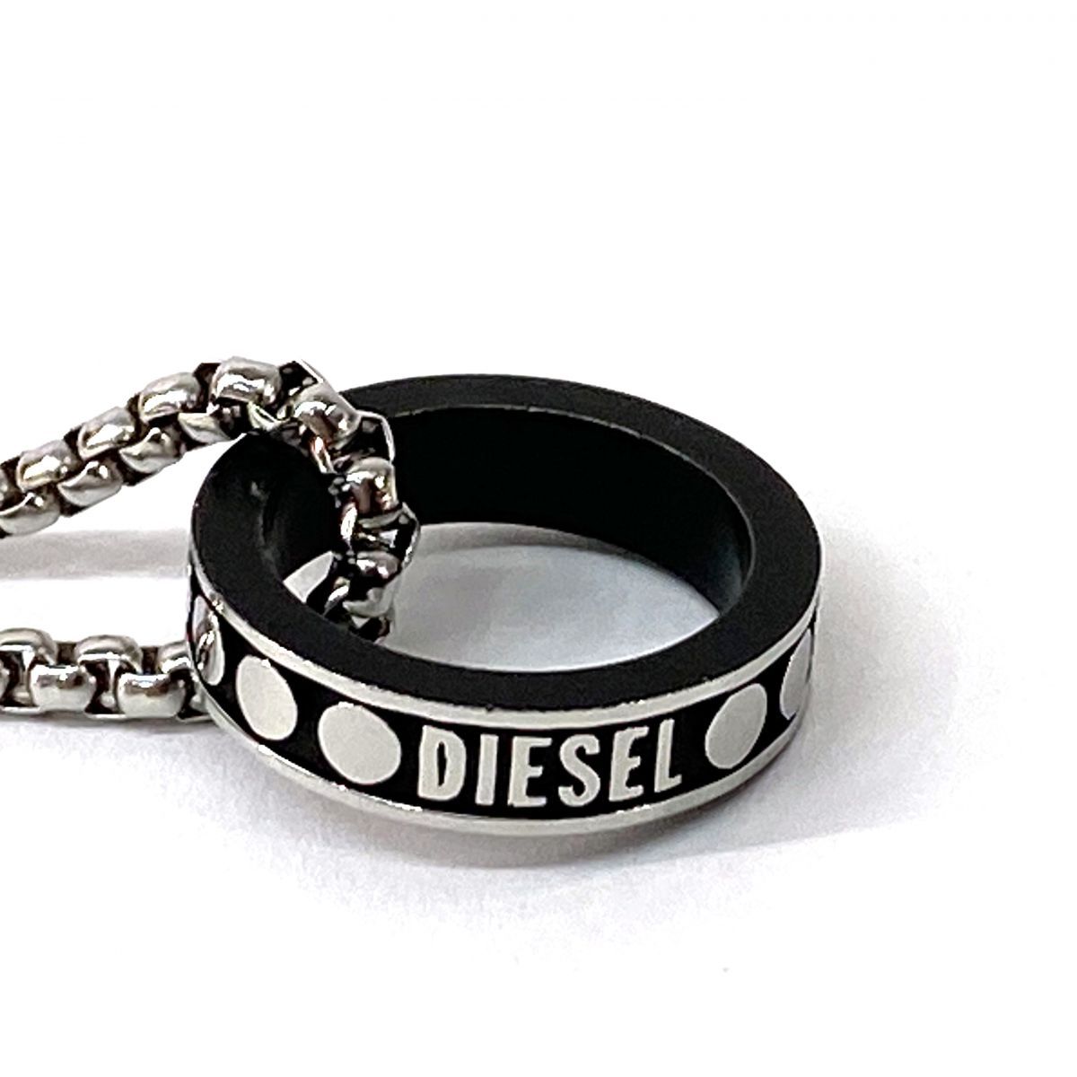 DIESEL ディーゼル ダブルリングネックレス DX116800DJW ※中古 - メルカリ