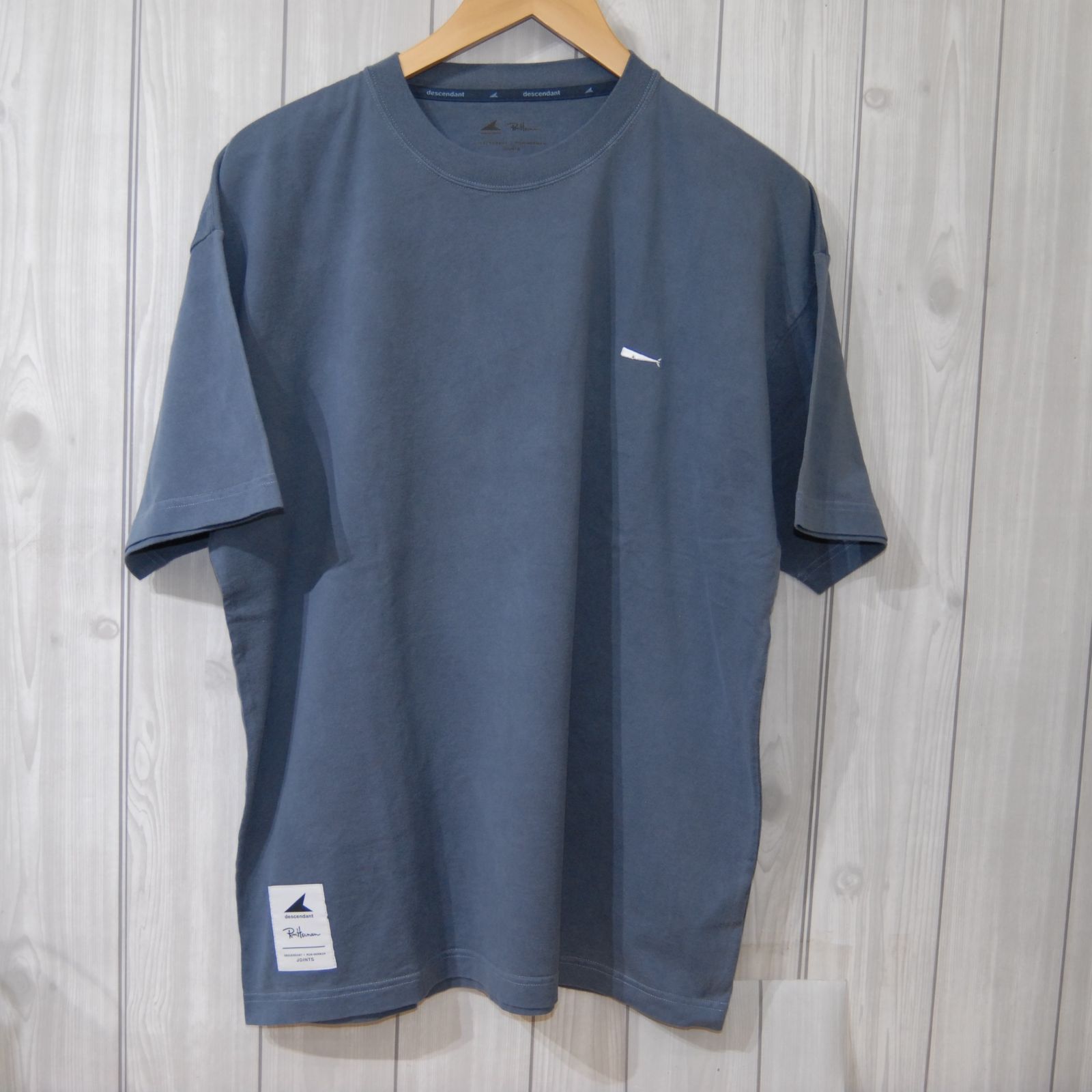 26MS0189 新品 同様ディセンダント/ロンハーマン ジョイントTシャツ ウォッシュドアウト コットン 半袖 丸首 ワンポイント刺繍 Tシャネイビー ツ サイズ２