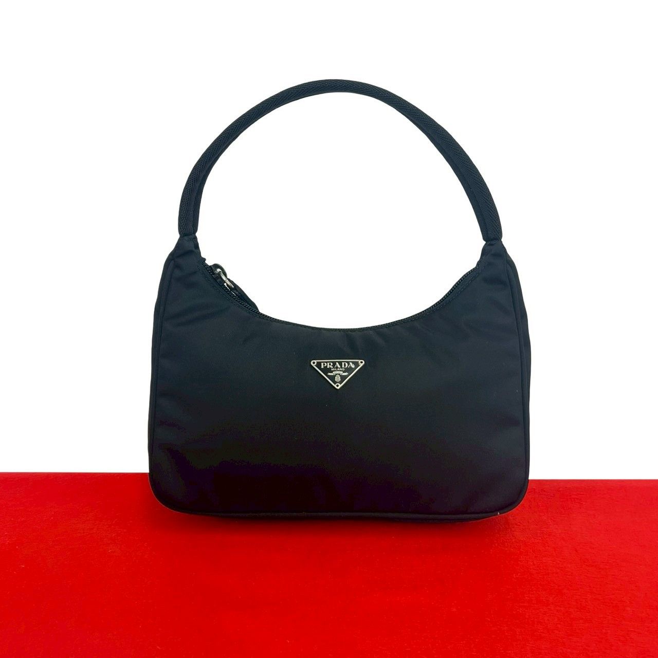 極 美品 PRADA プラダ 三角ロゴ トライアングル ロゴ プレート 金具