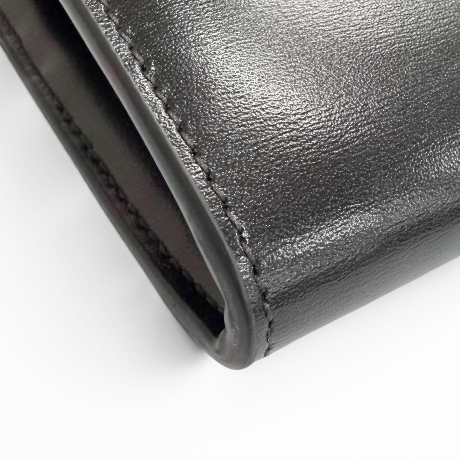極美品△CELINE セリーヌ 10E313DPV シャイニーカーフスキン 