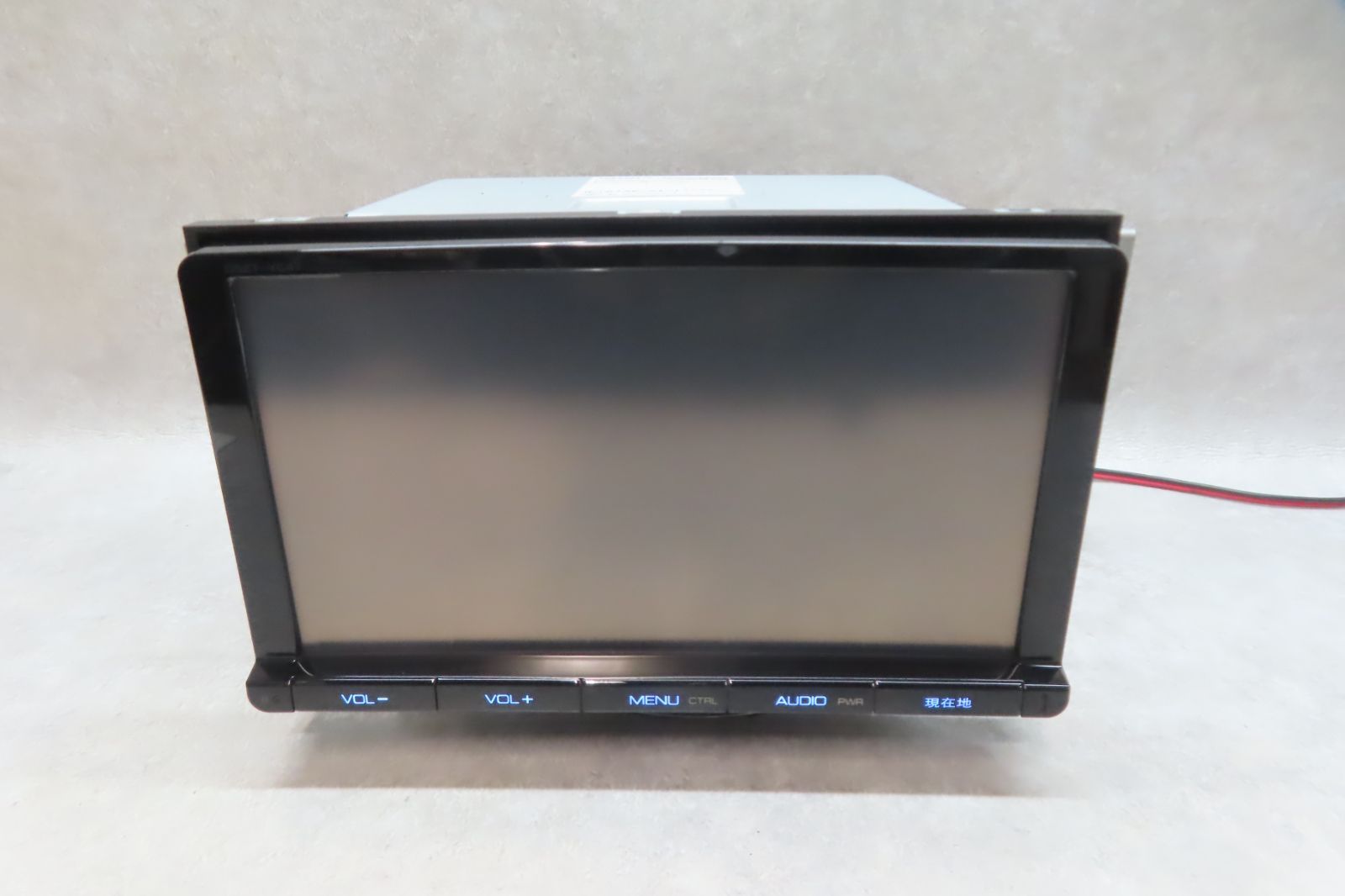 ★F6623/トヨタ純正　DSZT-YC4T　SDナビ　本体のみ　ステー付