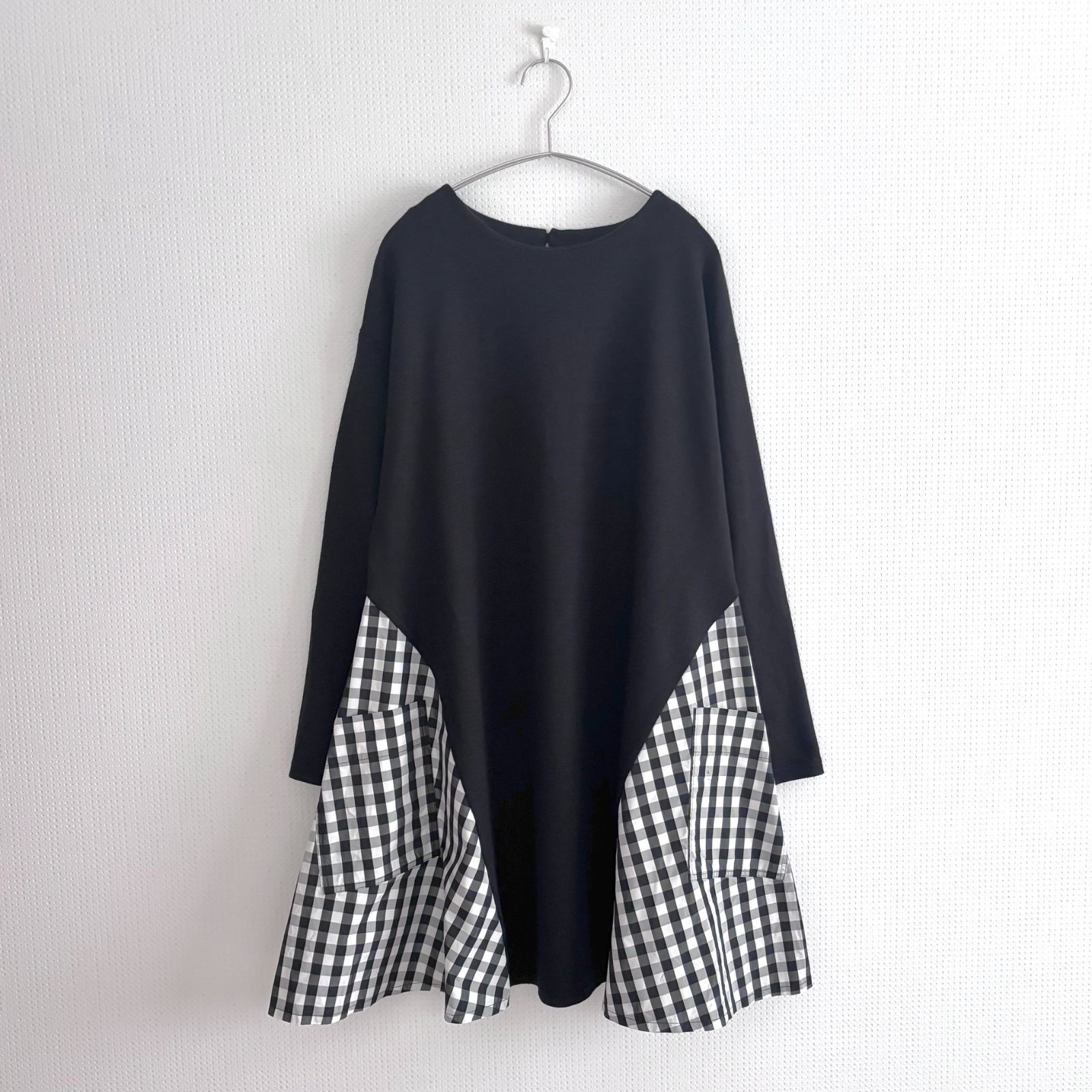 BEARDSLEY ビアズリー ギンガムチェック切替ワンピース 23AW ブラック 黒 白 サイズF ドルマンスリーブ ペプラム ノーカラー 七分袖 ロングワンピース ドッキング ウール混 秋冬 通勤 オフィス お出かけ 美品 レディース パル【D374】