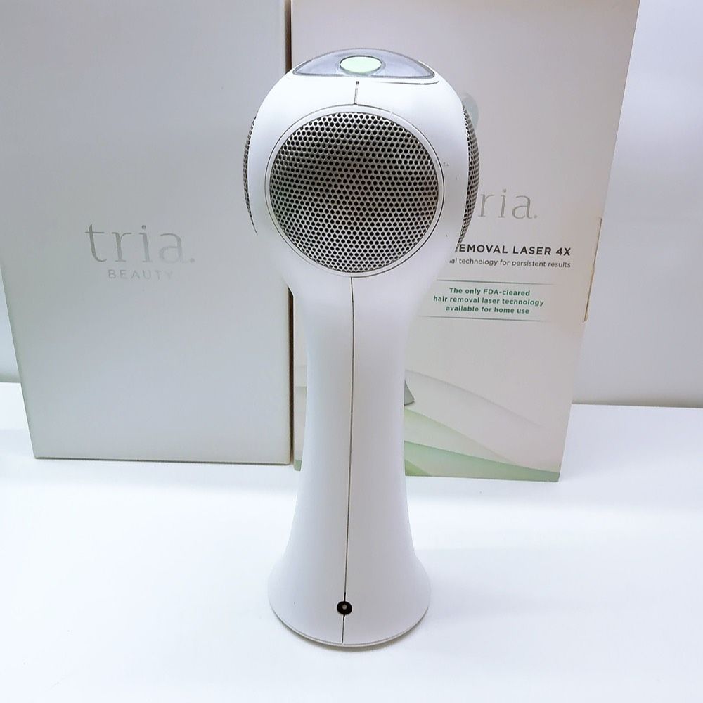 ほぼ未使用＊付属品完備》 トリア パーソナルレーザー 4X Tria LHR 4.0