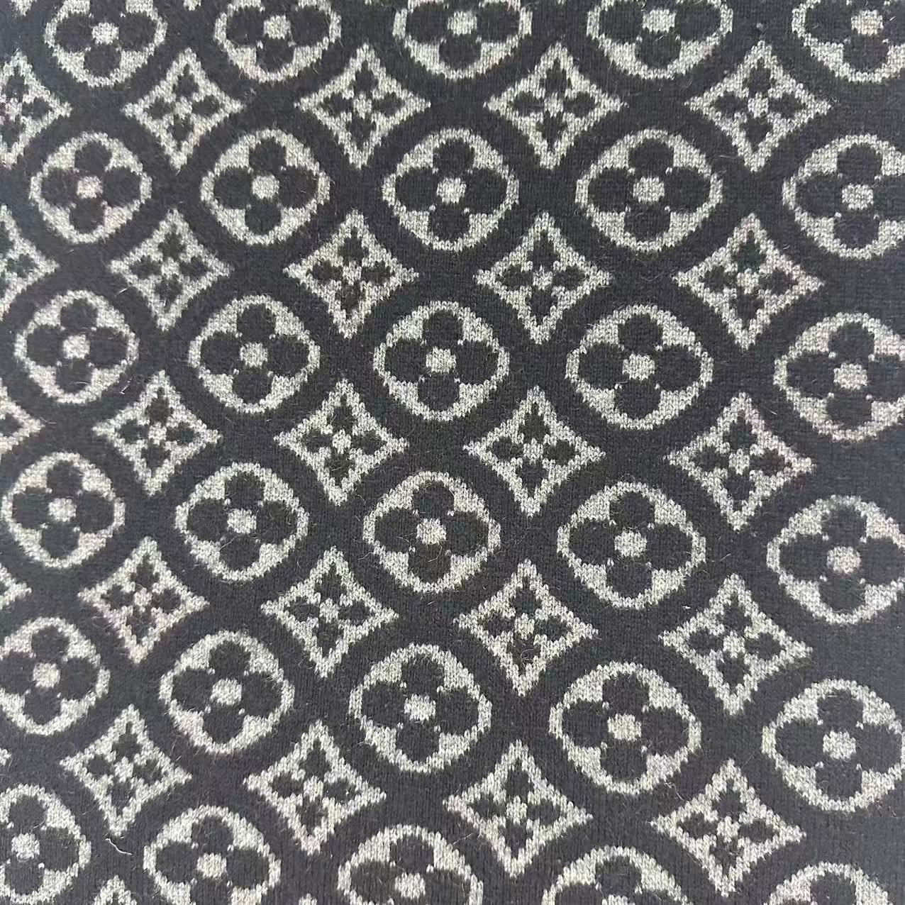 極美品 LOUIS VUITTON ルイヴィトン マフラー エシャルプ・スキー