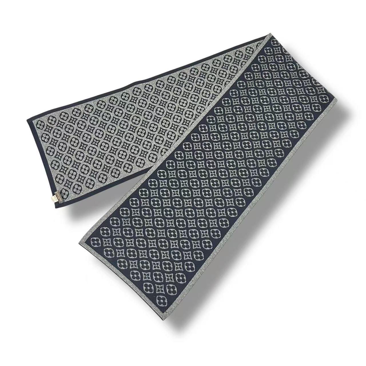 極美品 LOUIS VUITTON ルイヴィトン マフラー エシャルプ・スキー