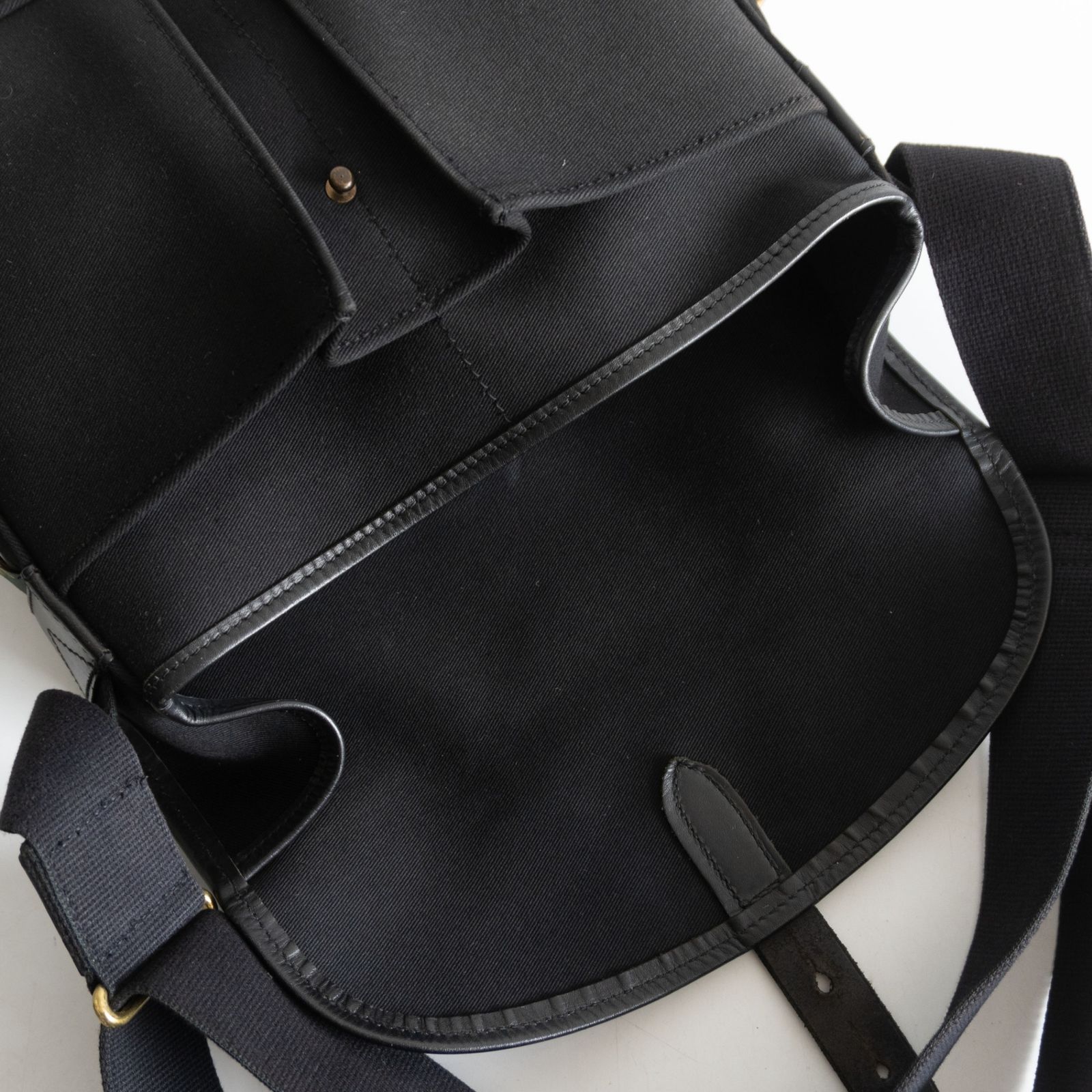 美品】BRADY【STOUR ショルダーバッグ】ブラック ストア ブレディ 