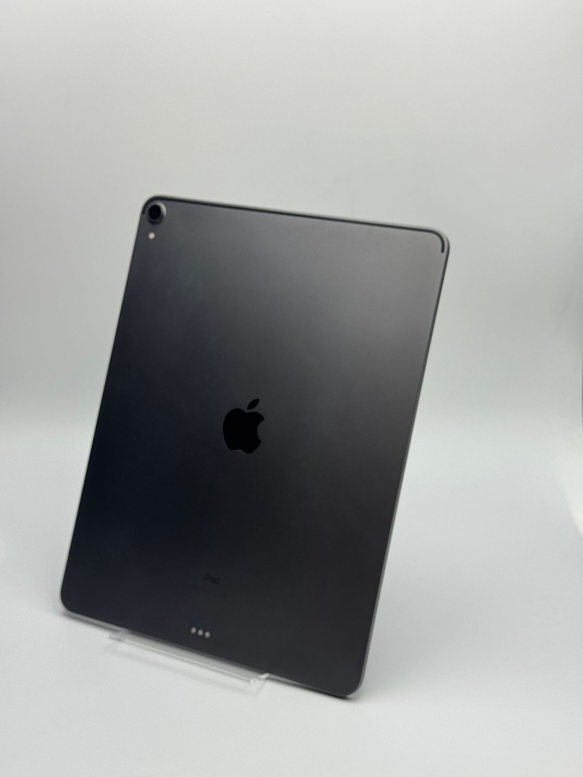 iPad Pro 12.9 第3世代 256GB 中古C スペースグレイ - メルカリ