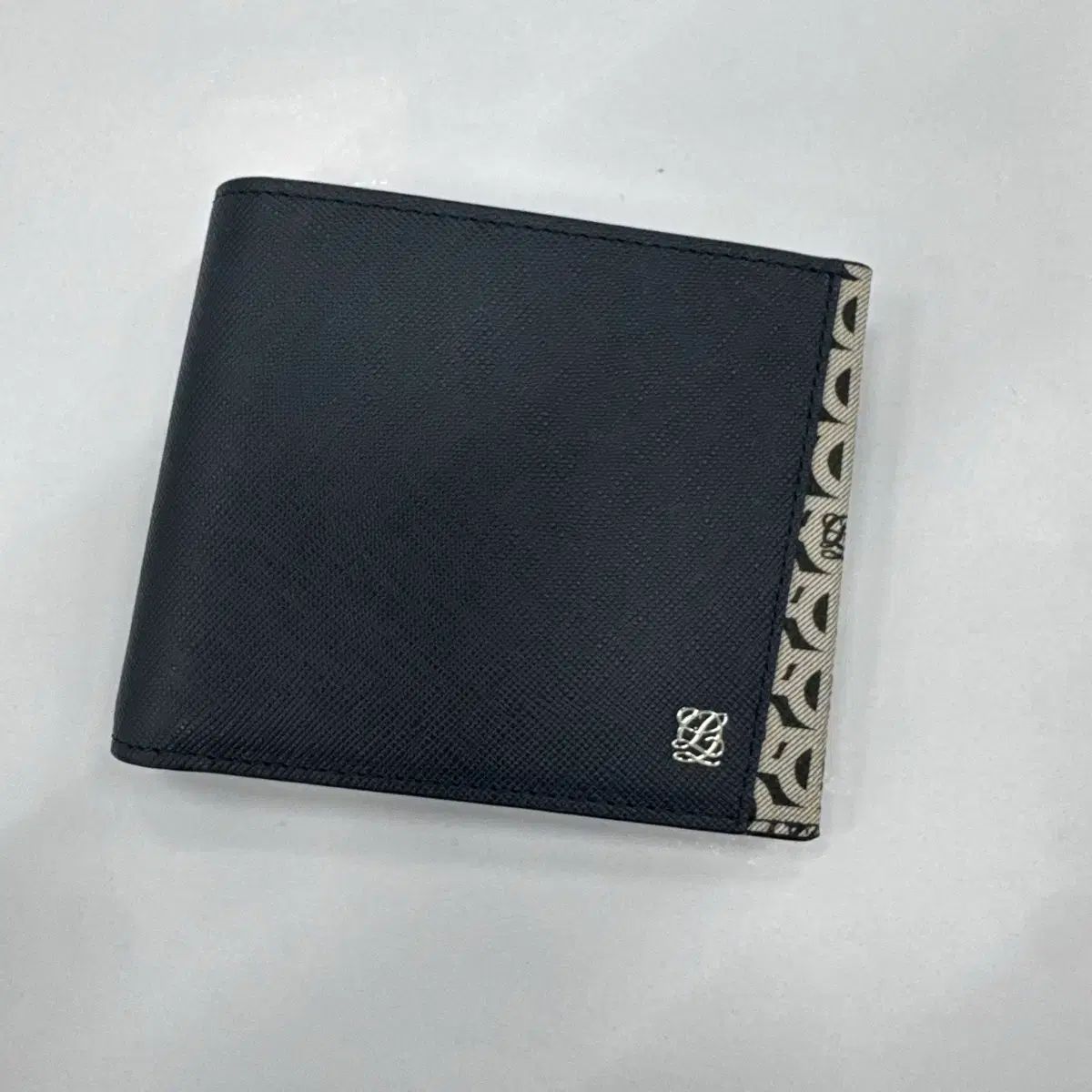 新品) フルセット ルイキャトルズ メンズ二つ折り財布 + 保証書含む