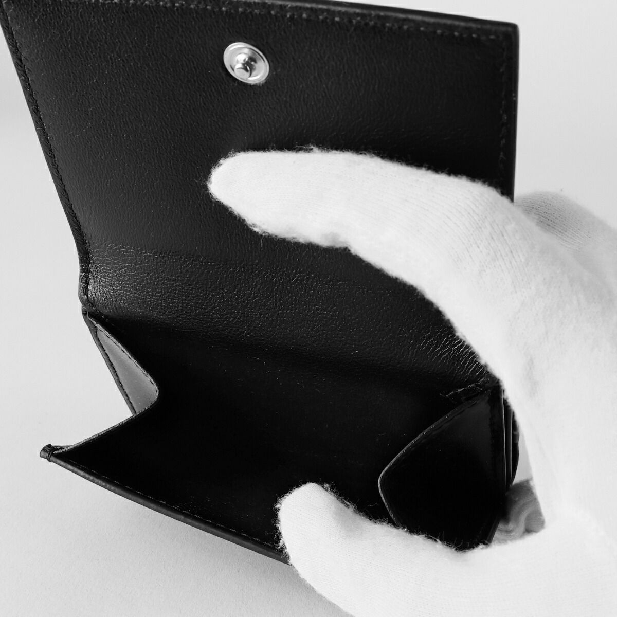 新品 バレンシアガ BALENCIAGA 3つ折り財布 スポーツロゴ ブラック