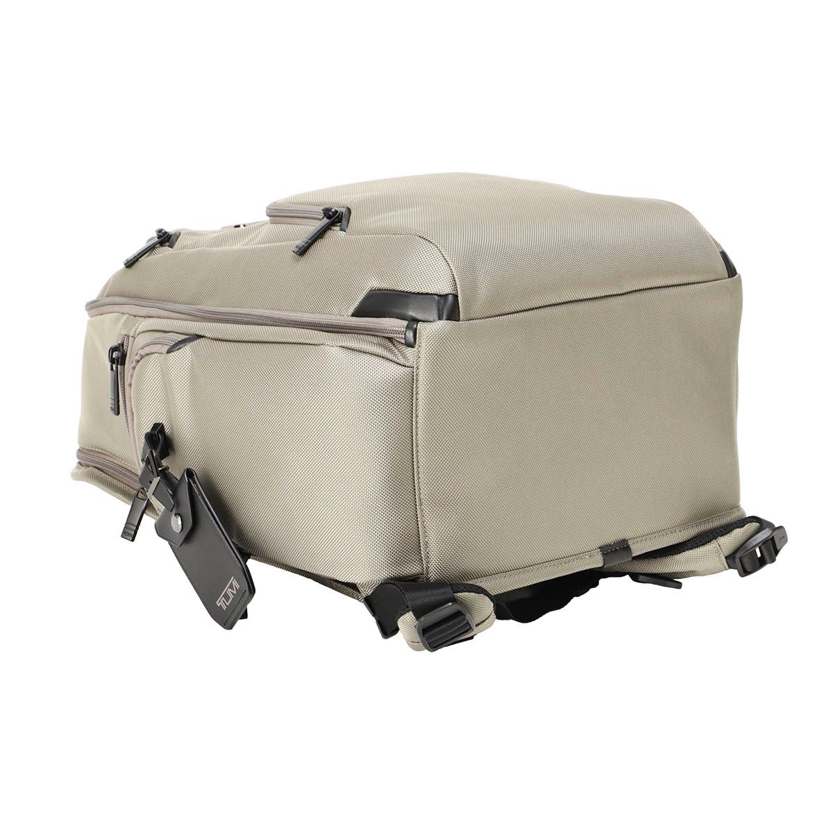 新品 トゥミ TUMI リュック ALPHA グレイアロイ - メルカリ