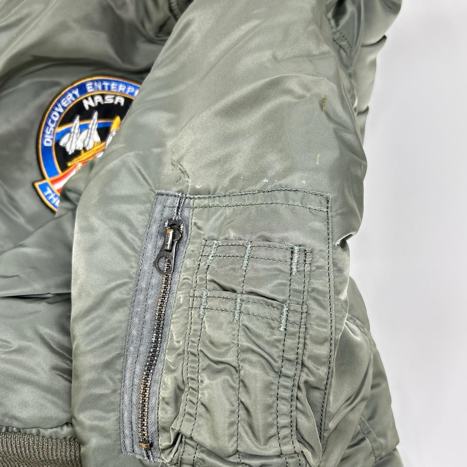 ALPHA INDUSTRIES アルファインダストリーズ カーキ MA-1 1968年復刻