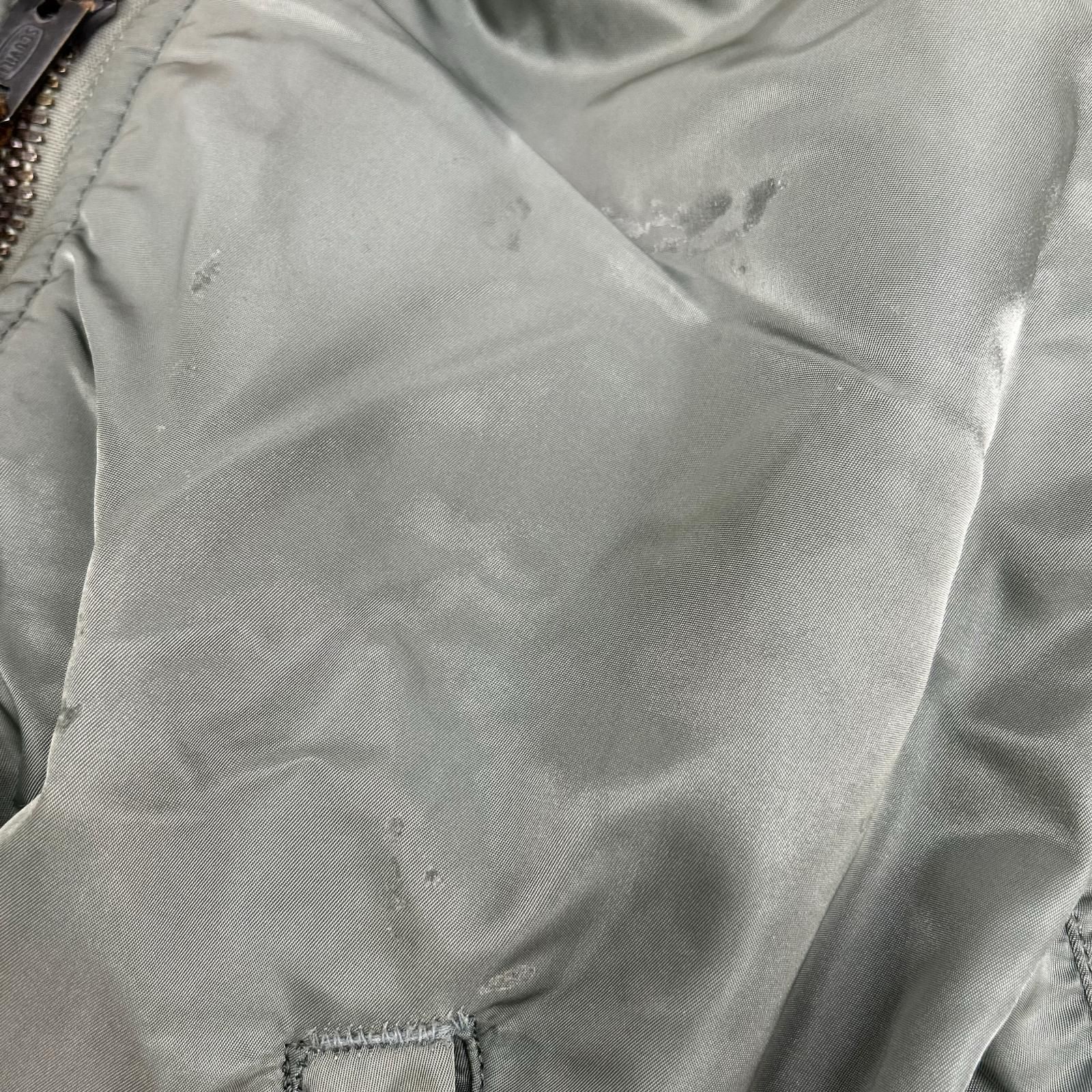 ALPHA INDUSTRIES アルファインダストリーズ カーキ MA-1 1968年復刻