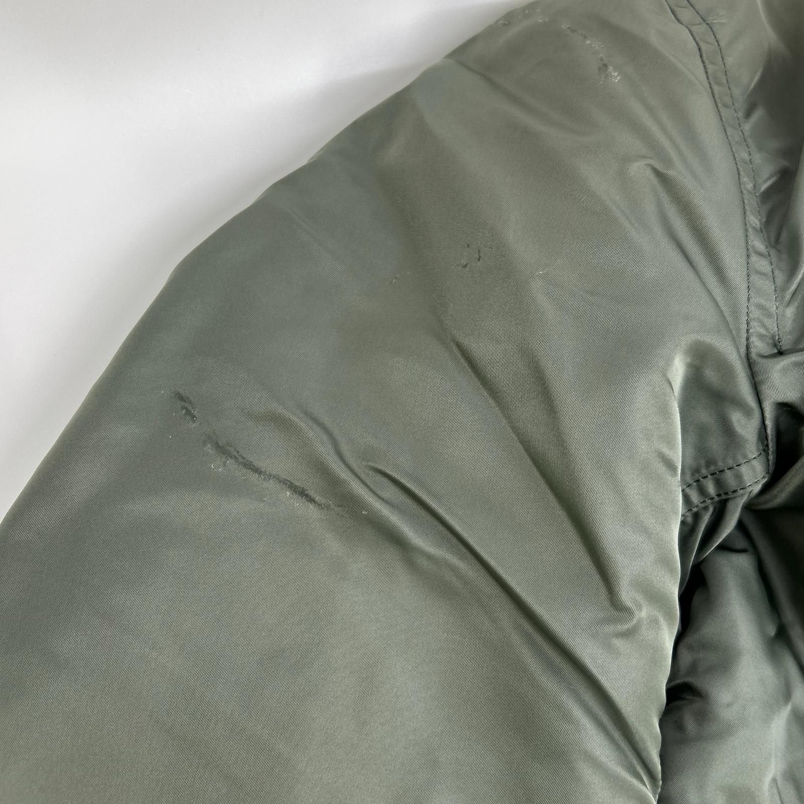 ALPHA INDUSTRIES アルファインダストリーズ カーキ MA-1 1968年復刻