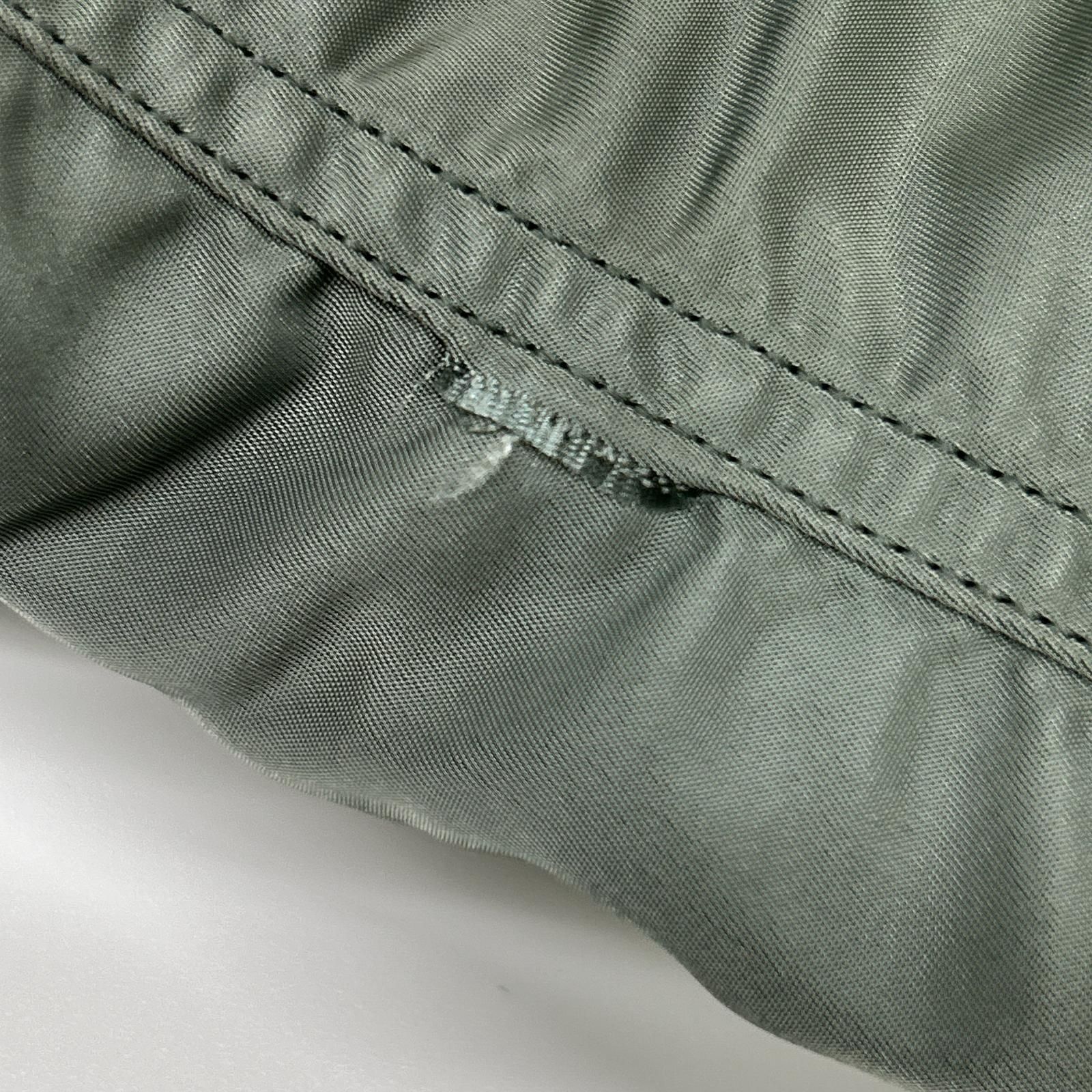 ALPHA INDUSTRIES アルファインダストリーズ カーキ MA-1 1968年復刻