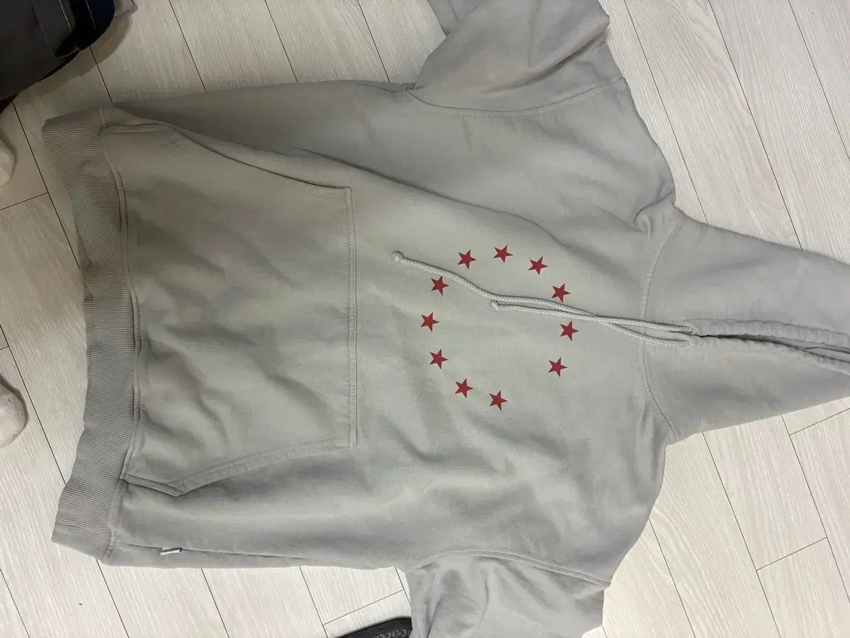 WHO Tシャツ large