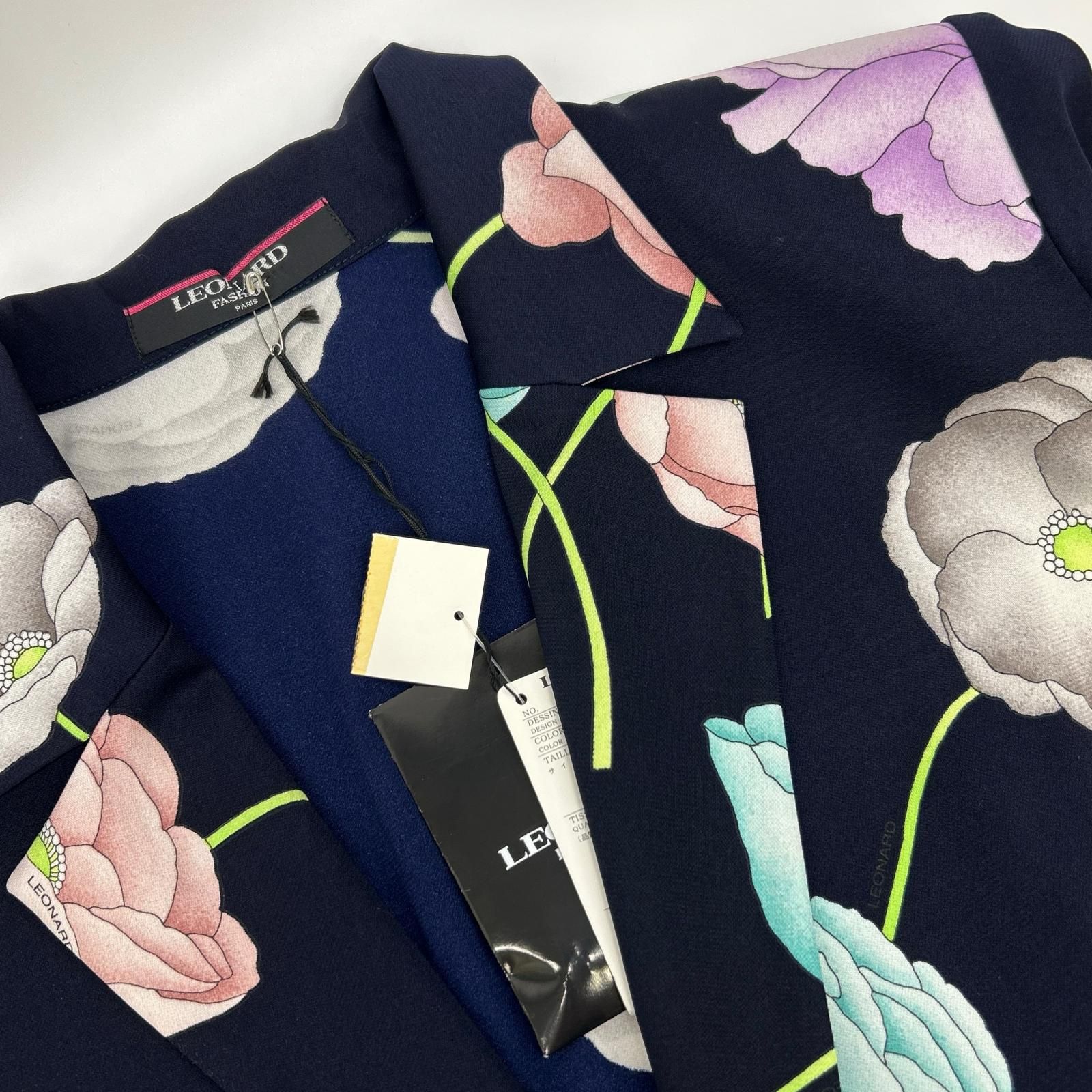 LEONARD レオナール 【FASHION】ネイビー カンカン素材 花柄総柄 LL
