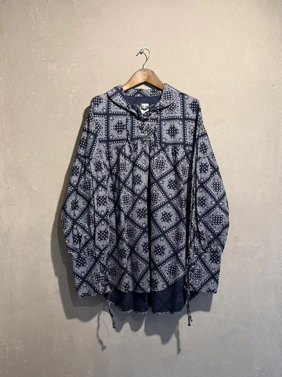 AiE ベイズリー シャーリング シャツ S(LEE)