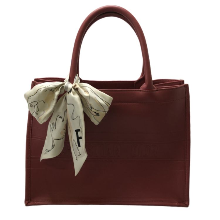 Christian Dior ディオール M1296ZGSB ブックトート ミディアム スカーフ付 レザー トートバッグ ボルドー 中古 良好 T11292449 109,900円