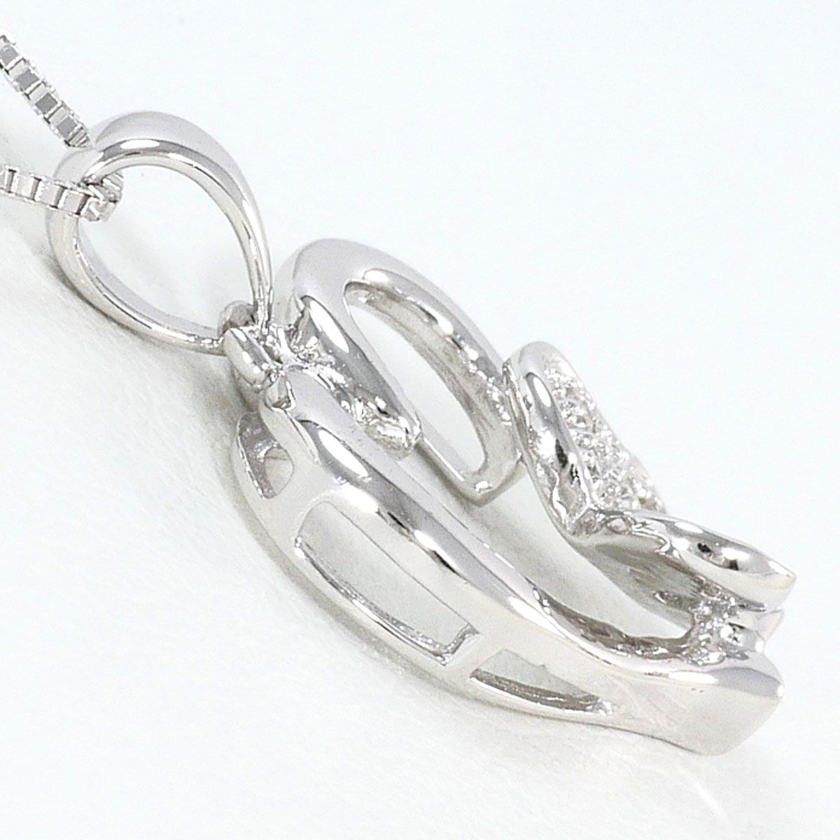 K18(総2.5g) ダイヤモンド0.05ct ペンダントトップ 店舗受取可 