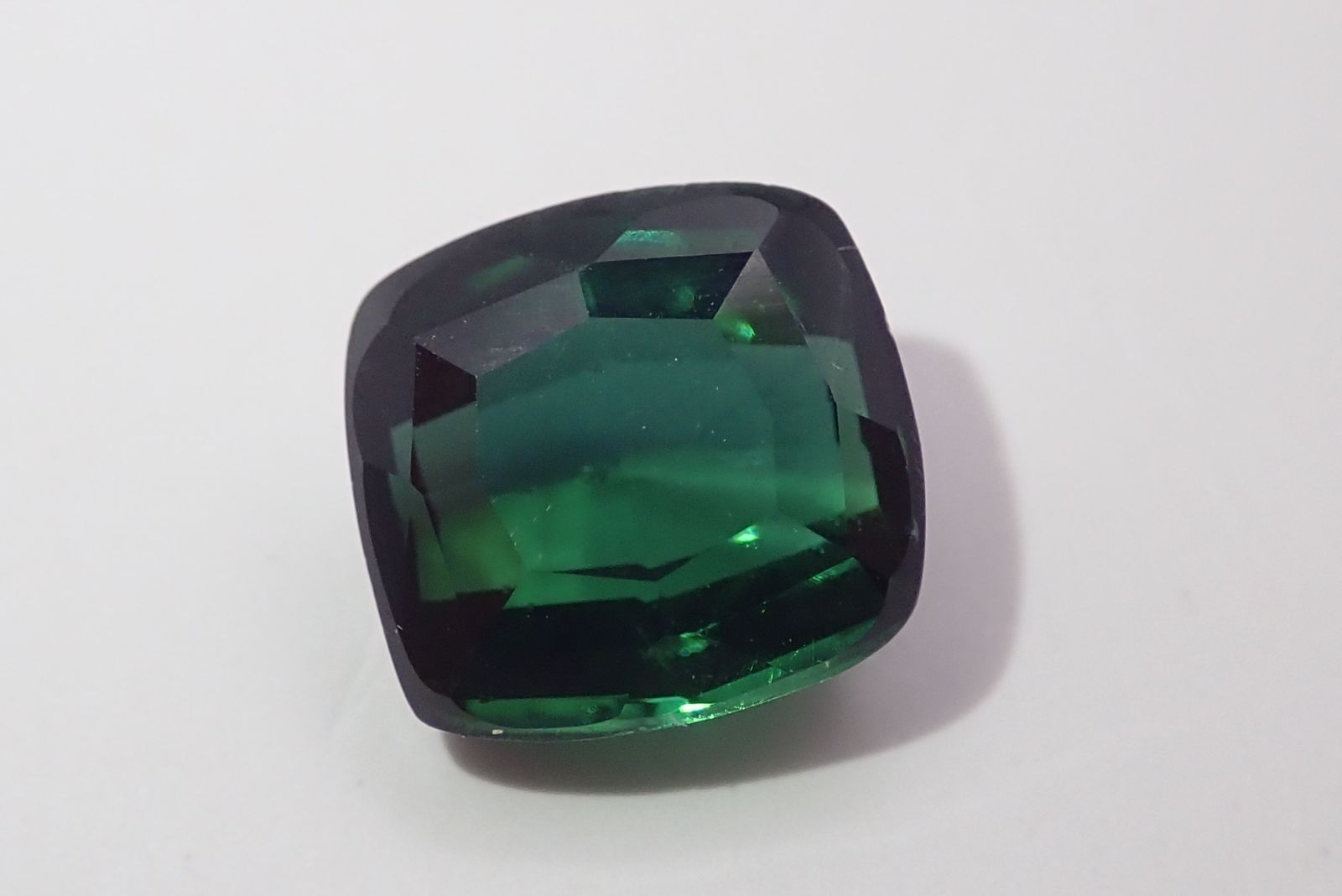 天然グリーントルマリン 1.73ct 約6×7mm※ - メルカリ