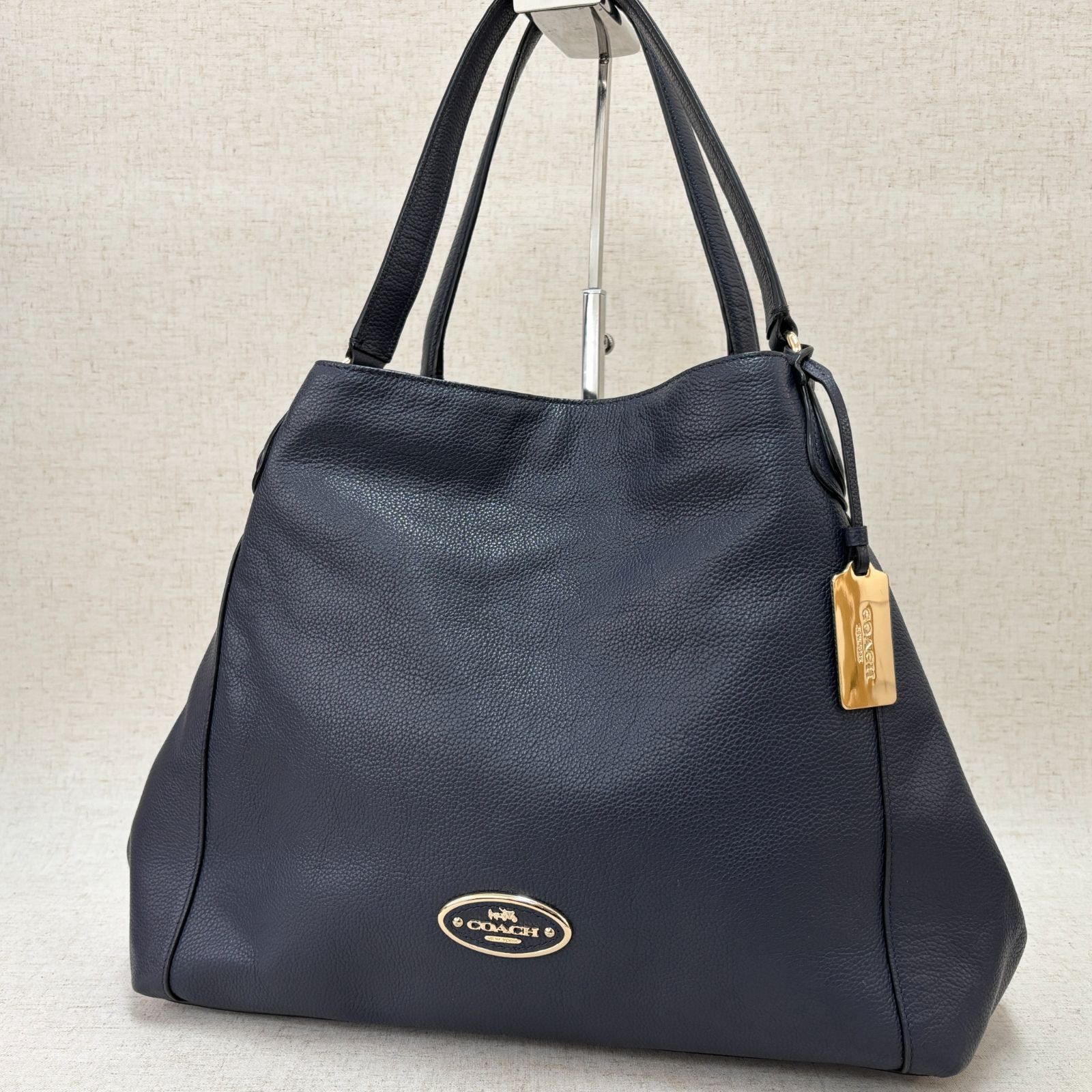 COACH　コーチ　トートバッグ　イーディ　レザー　ネイビー　ターンロック　ゴールド金具　収納多