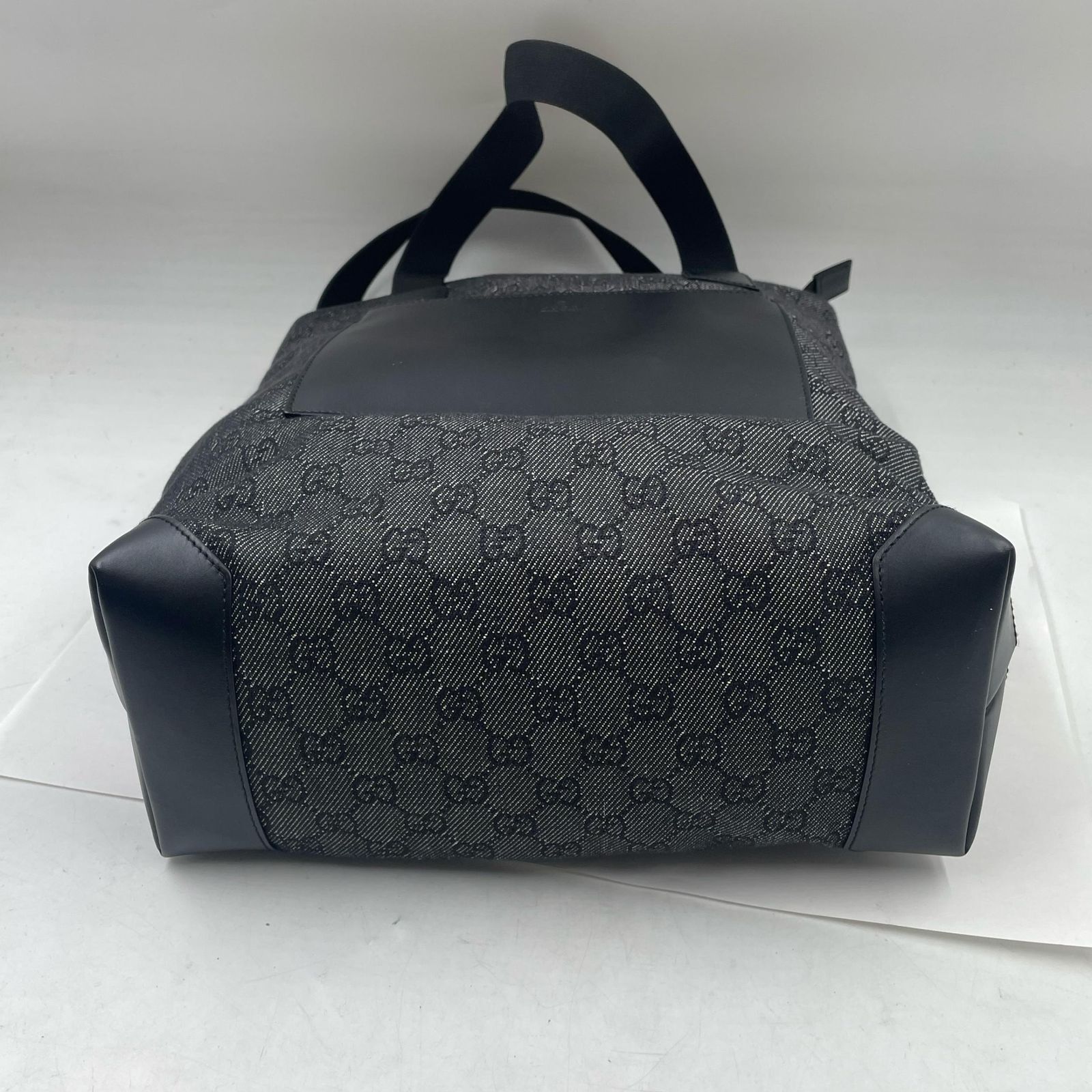 GUCCI グッチ GGキャンバス トートハンドバッグ ユニセックス ブラック 