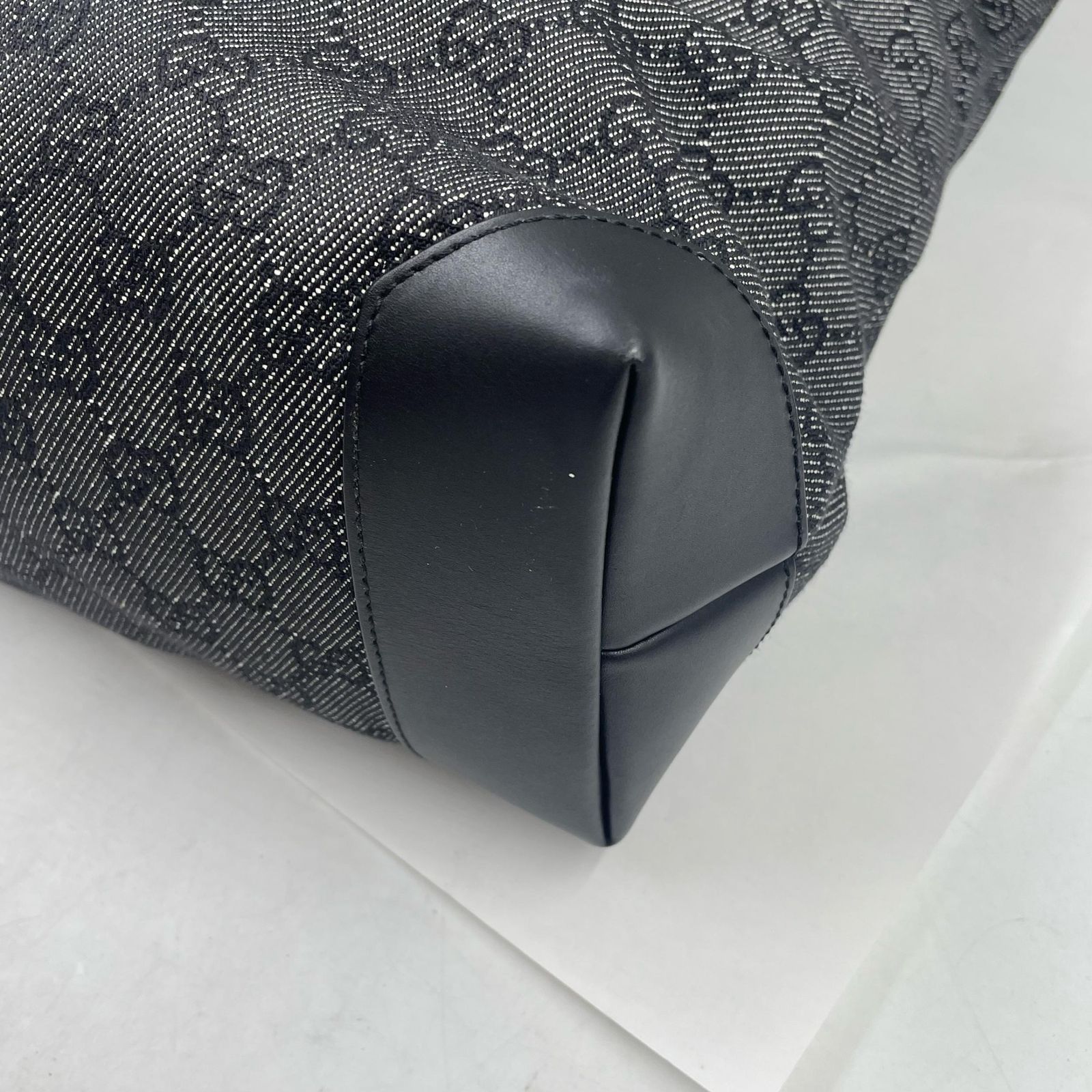 GUCCI グッチ GGキャンバス トートハンドバッグ ユニセックス ブラック 
