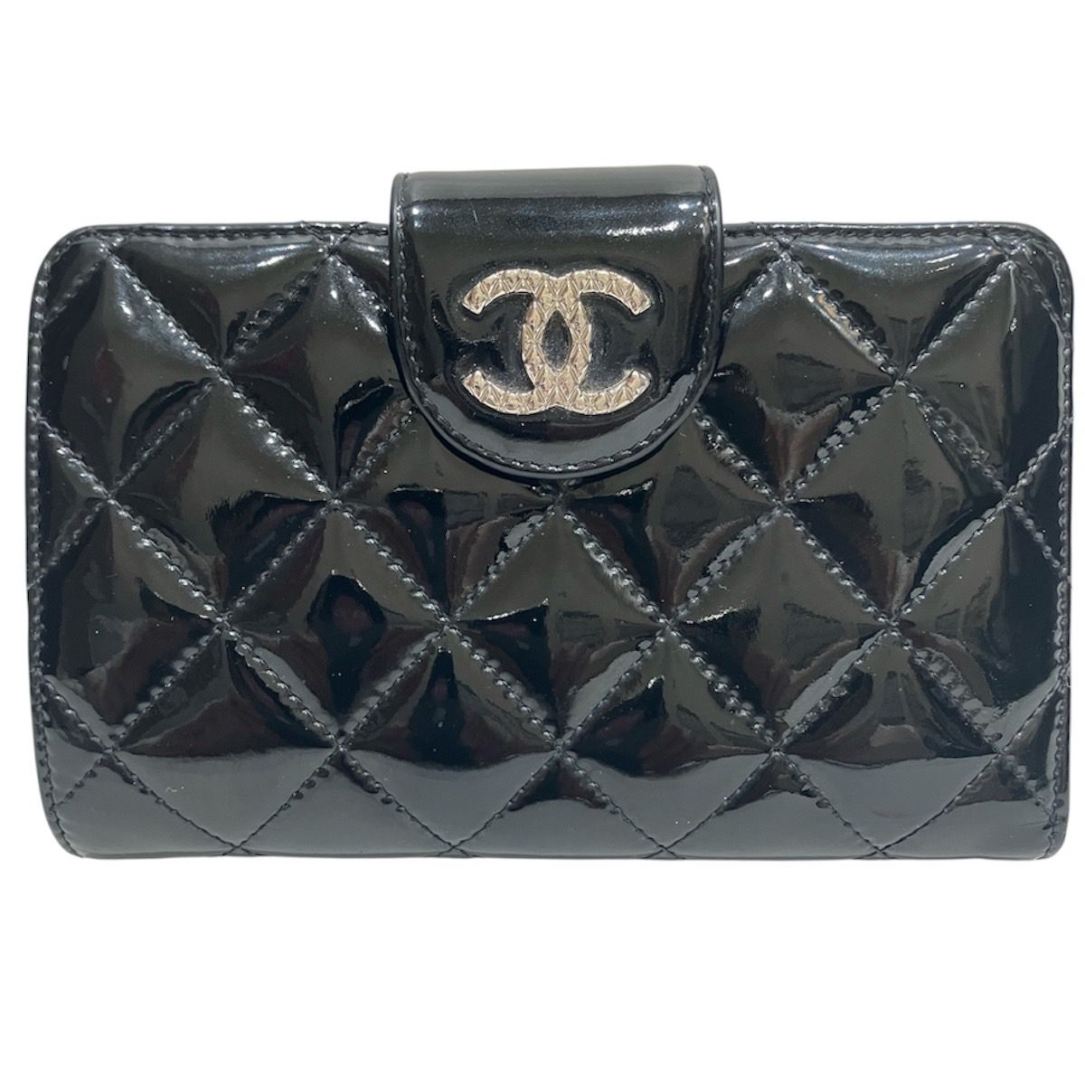 シャネル CHANEL ココマーク マトラッセ 二つ折り財布 エナメル