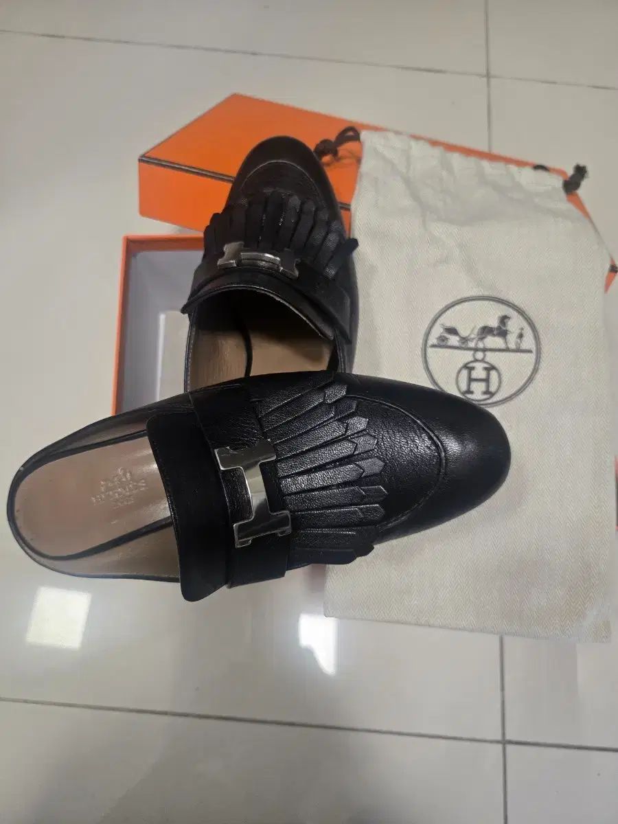 正規品 Hermes エルメス ロイヤル ローファー ブラック 37 240m