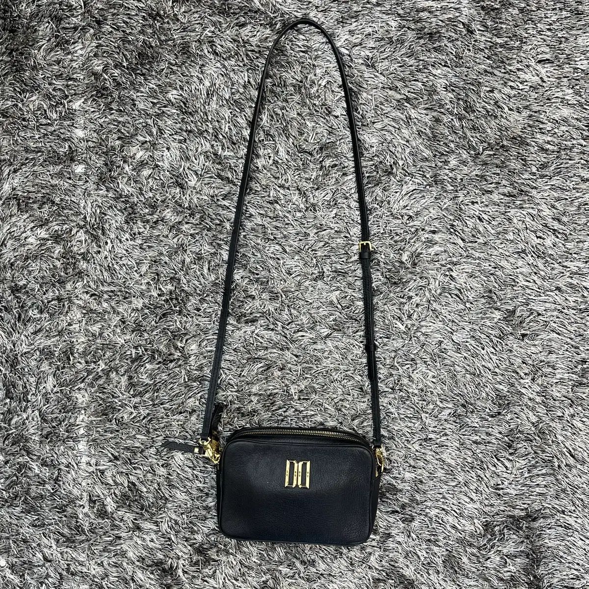 DAKS ショルダーバッグ